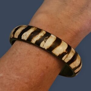 Vintage Bone Inlay Zebra Pattern Brass Bangle Bracelet
